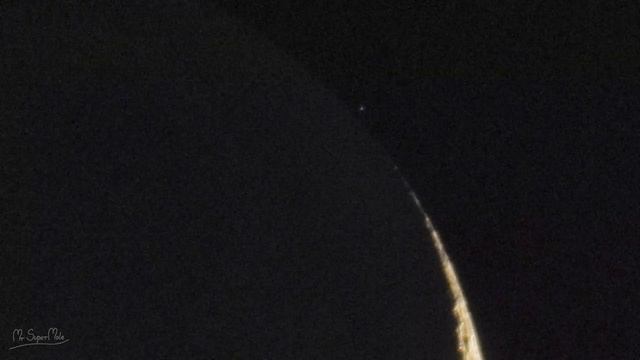 Occultation of a star by the Moon. Nikon P1000 camera - zooming in on the Moon and star смотреть онлайн