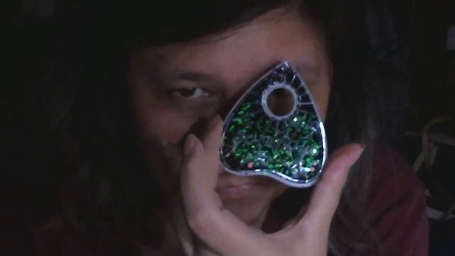 Skeletal Spirit Planchette Keychain смотреть онлайн