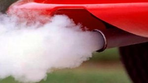 О ЧЁМ РАССКАЖЕТ ДЫМ С ВЫХЛОПНОЙ ТРУБЫ АВТОМОЛИЛЯ