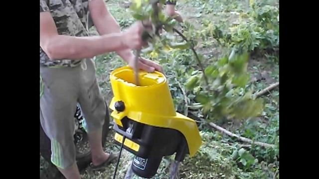 Садовый измельчитель ,испытание