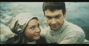 Кафе Изотоп (1976).  Режиссёр -  Георгий Калатозишвили.  В главных ролях - А. Сафронов, Л. Максакова