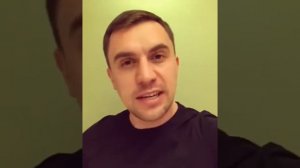 Опят этот депутат из Саратова, единственный вопрос, как ещё он держится во власти И почему его до с
