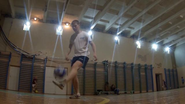 Первоуральская школа футбольного фристайла смотреть онлайн