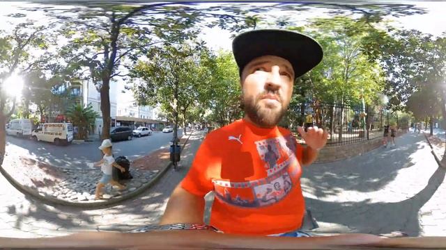 Лазаревское 2019 август, центральный пляж, обзор улиц, Партизанская  и Павлова, 360VR смотреть онлайн