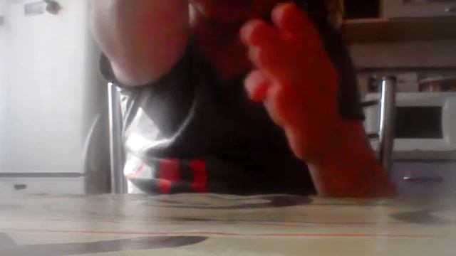 Как сломать палец без боли смотреть онлайн