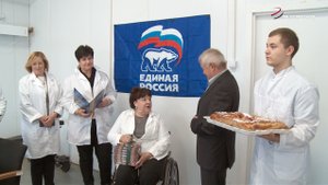 Активисты партии «Единой России»  посетили  Туровский  тепличный комплекс