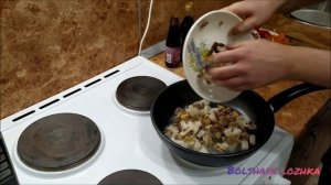 Лапша вок с морепродуктами, такая же как в КИТАЙСКОМ РЕСТОРАНЕ.