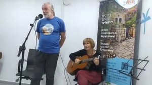 Платок ,вышивая, цветной...Новелла Матвеева исп.Игорь Улогов