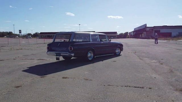 1963 Falcon Wagon + DJI Mini 2 Drone = Fun смотреть онлайн