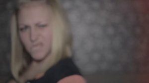 Реклама 2013 adidas or Nike девушка и попа - Тесак