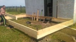 Обвязка и лаги под пристройку. Каркасный дачный дом.