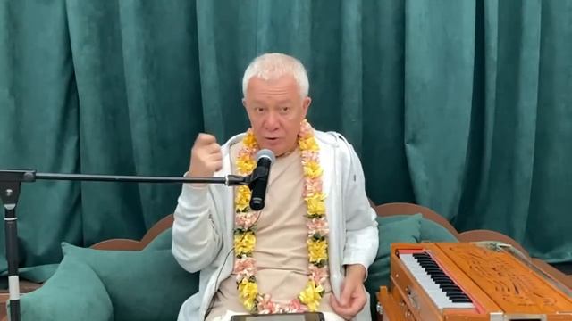 27/05/2023, Шримад-Бхагаватам 8.16.57, Пайо-врата - Чайтанья Чандра Чаран Прабху, Вриндаван-парк смотреть онлайн