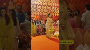 Sarbojanin Durga Puja 2023 Rani Mukherjee Kajol Devgan Hema Malini Kiara Esha deol Rakhi Sawant &