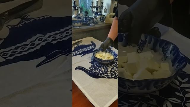 Великолепный пирог с абрикосами и крошкой! смотреть онлайн