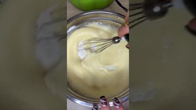 Невидимый пирог с яблоками