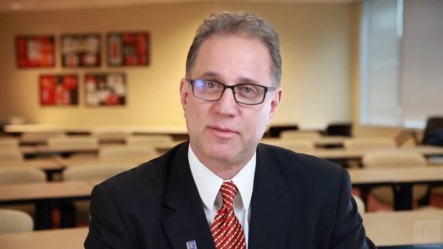 Monday Morning Java (Negotiating Multiple Offers) смотреть онлайн