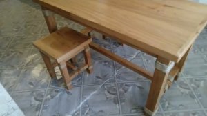 Кухонный стол и табуретки своими руками