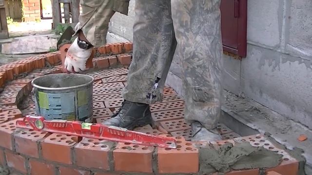 Круглое КРЫЛЬЦО крыльцо из кирпича смотреть онлайн