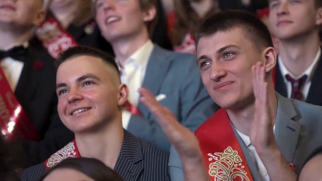 До свидания, школа! | Первые выпускники школы «Энергии»