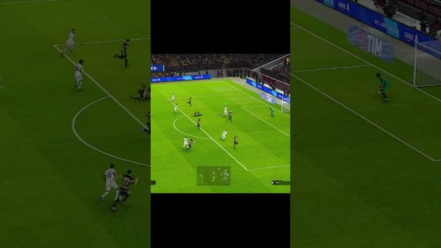 что ты творишь #игры #pes2021 #футбол #shorts #shortvideo #топ #спорт #гол #шортс #football