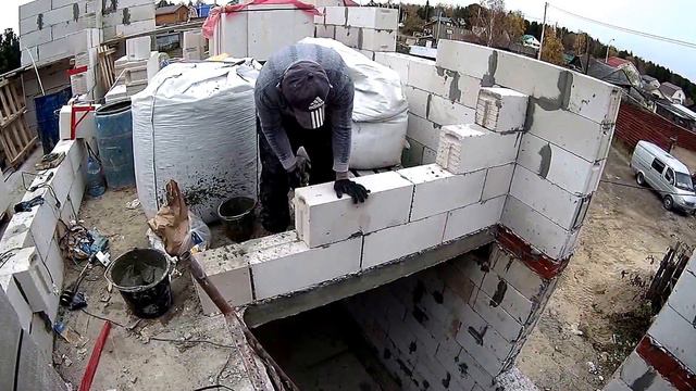 Строительство дома с "нуля". Заканчиваем второй этаж. смотреть онлайн