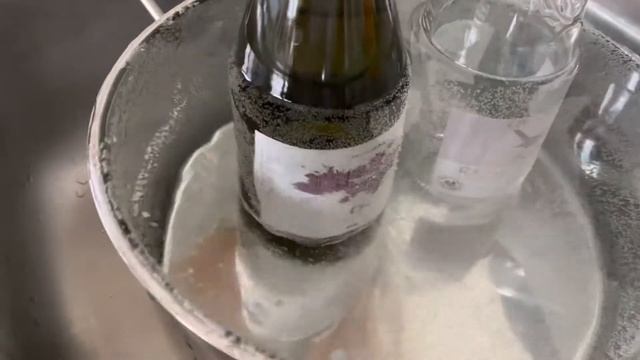 Жизнь с выключенным электричеством: делаем подсвечники из красивых бутылок #leonawithcoffee смотреть онлайн