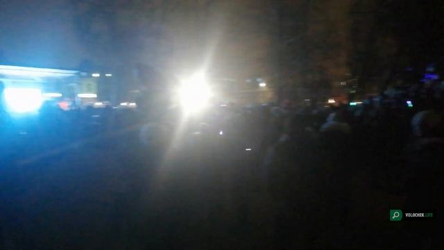 Дедушка Мороз зажёг главную ёлочку Вышнего Волочка смотреть онлайн