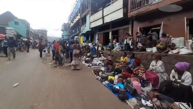BUKAVU CITY | Marché Kadutu- Kadutu Market смотреть онлайн
