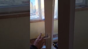 изменить геометрию створки в пластиковой двери окна #ремонтокон #окна #мастерспб