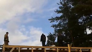 Пролет на 12м без опор (деревянные фермы)