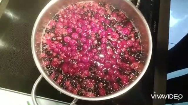 летний компот, Sommer Saft, Summer juice смотреть онлайн