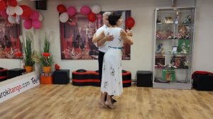 Урок10. Салида с акцентом и разворотом.