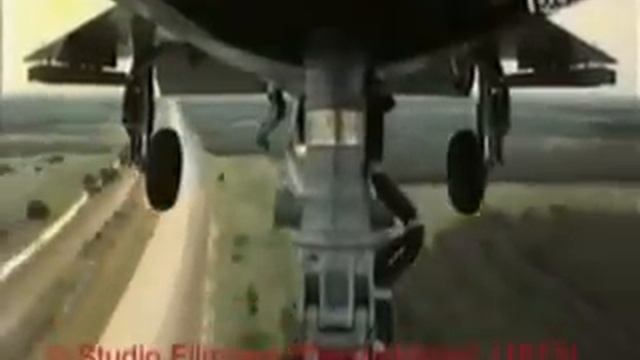 МИГ-21 посадка и взлет с автобана смотреть онлайн