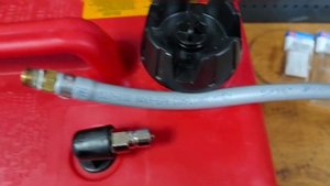 Меркури 9,9 лайт- установка быстросьемов на бак