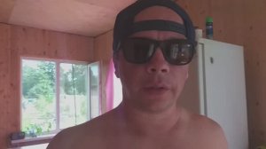 На даче,кирпичи,опалубка.