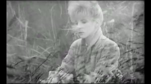 Mylene Farmer - A quoi je sers