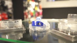 Капа ADIDAS OPRO SILVER видеообзор и распаковка