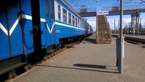 БЧ Электричка ЭР9Т-720 на станции Борисов