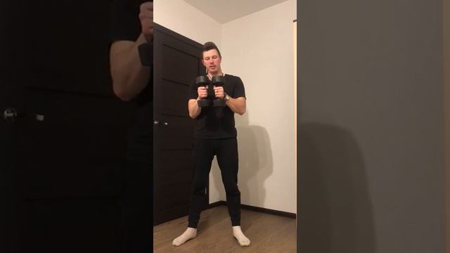 Упражнения с гантелями