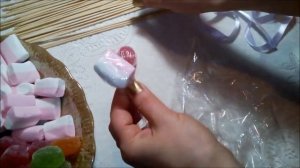 Букет из зефира, печенья "OREO", маршмеллоу, мармелада и "ChocoPie"