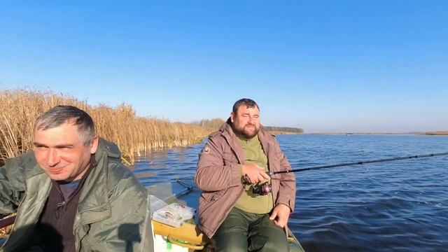 ЩУКА НА ТРОЛЛИНГ , Pike, силикон , воблеры , река день рождения друга смотреть онлайн