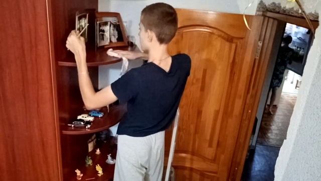 ? Еженедельная уборка. Вытираем пыль в комнате ?.Где был 3 недели?! ?
