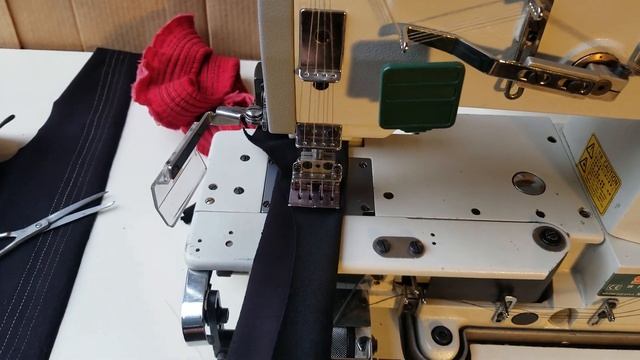 Сируба Siruba CV008 04085P #Швейная машина 4-игольная Поясная #Sewing machine смотреть онлайн