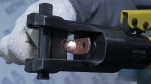 Как опрессовать кабельный наконечник?
