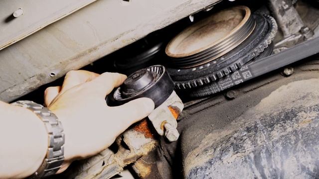 Ремень компрессора кондиционера - как снять/установить/заменить смотреть онлайн