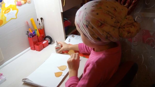 Поделка из листьев как в школе смотреть онлайн