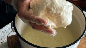 Творожный сыр а-ля моцарелла из настоящего коровьего молока за 20 минут