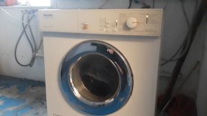 Miele novotronic W829 Washing on Cottons 30'c