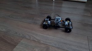Полноприводная машина из LEGO TECHNIC | LEGO TECHNIC