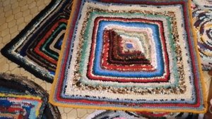 Коврики крючком из ненужных вещей, круглые, Квадратные Сколько навязала за зиму, Мое рукоделие